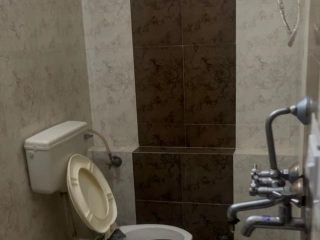 Resale | 3 BHK + Servant Room 2400 Sq.Ft. Independent House in Jawahar Nagar