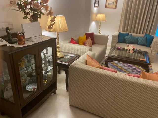 Resale | 3 BHK + Servant Room 2450 Sq.Ft. Apartment in Elan The Presidential