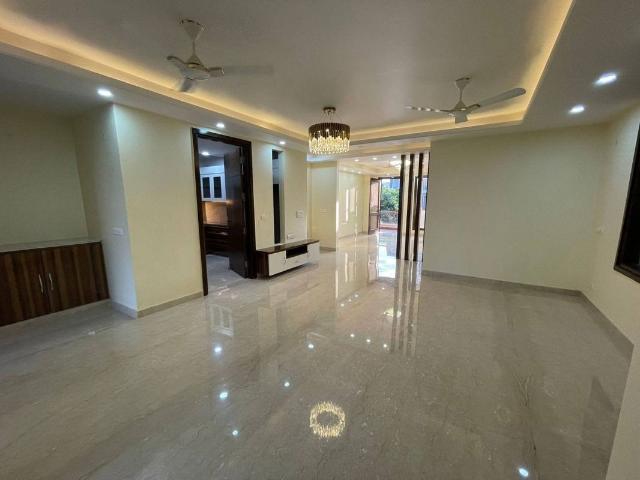 Resale | 3 BHK + Servant Room 2550 Sq.Ft. Apartment in Ireo Victory Valley