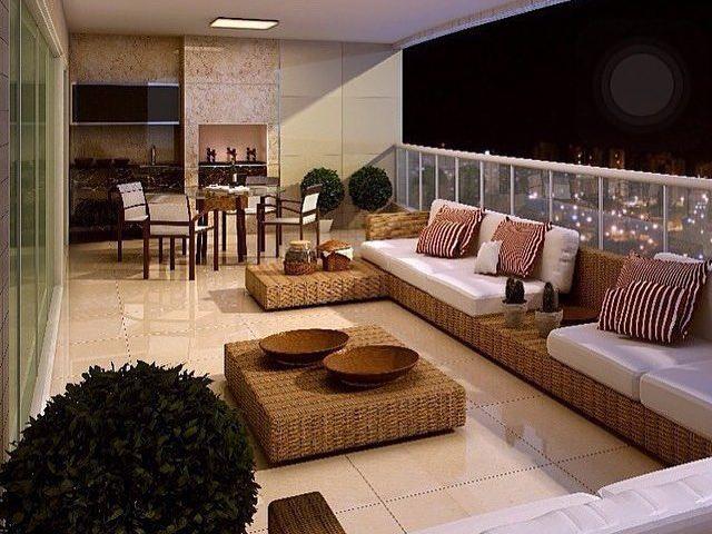 Resale | 3 BHK + Servant Room 2590 Sq.Ft. Apartment in Envyrons Vaastu Homes