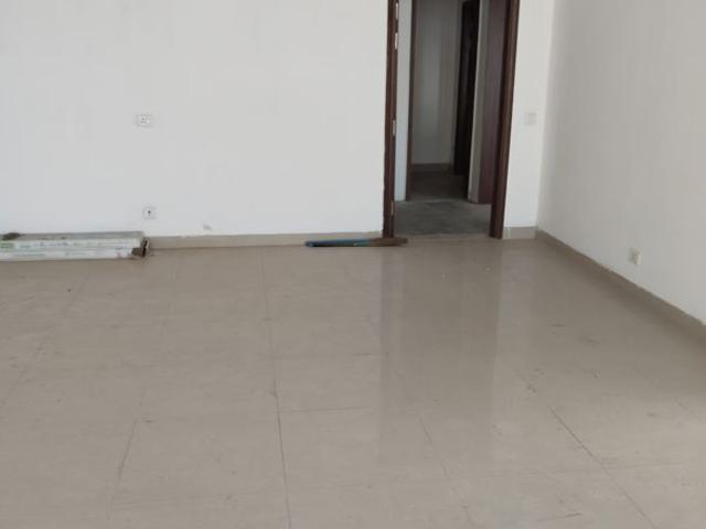 Resale | 3 BHK + Servant Room 2619 Sq.Ft. Apartment in Jaypee Kalypso Court