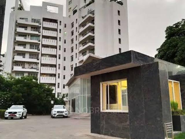 Resale | 3 BHK + Servant Room 2895 Sq.Ft. Apartment in Parsvnath Exotica