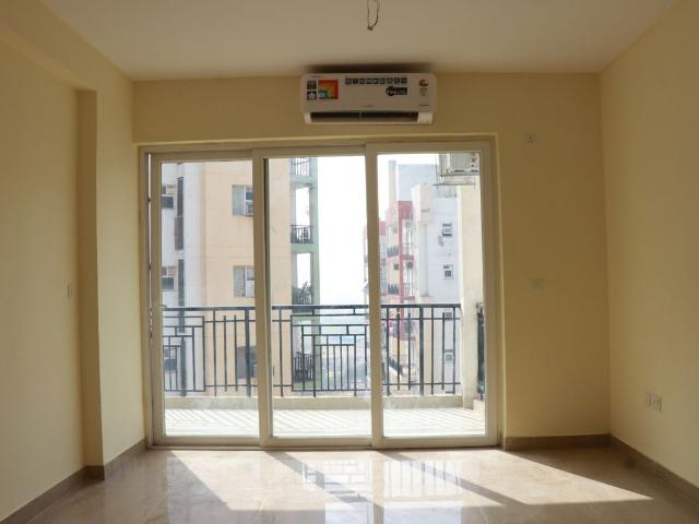 Resale | 3 BHK + Servant Room 2960 Sq.Ft. Apartment in Ireo The Grand Arch