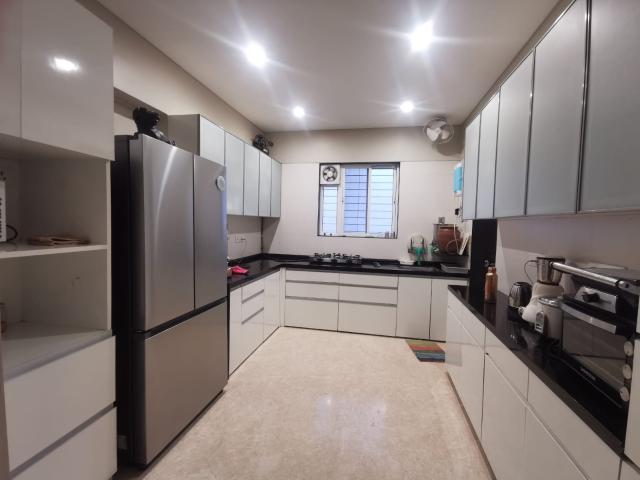 Resale | 3 BHK + Servant Room 2000 Sq.Ft. Apartment in Rohan Kritika