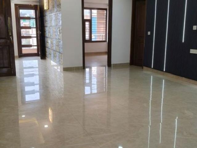 Resale | 3 BHK + Servant Room 2025 Sq.Ft. Apartment in Emaar Imperial Gardens