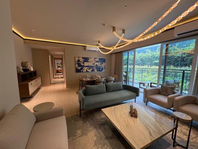 Resale | 3 BHK + Servant Room 2045 Sq.Ft. Apartment in Conscient Elaira Residences