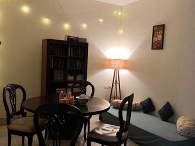 Resale | 3 BHK + Servant Room 2100 Sq.Ft. Apartment in Amarpali Exotica