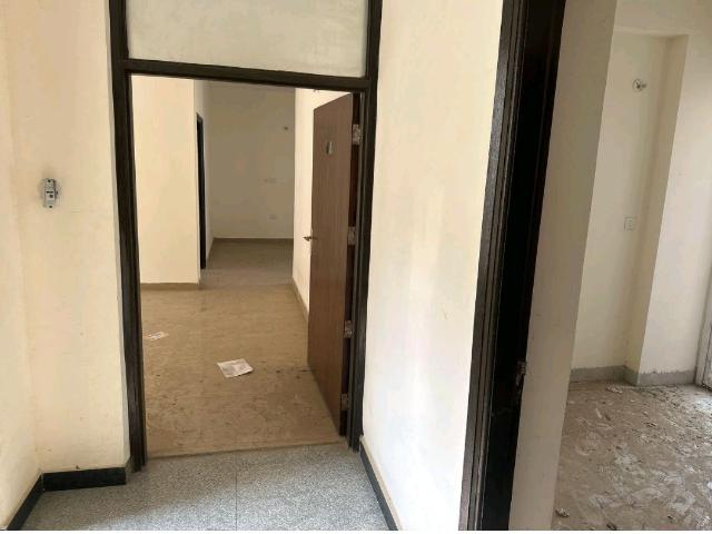 Resale | 3 BHK + Servant Room 2120 Sq.Ft. Apartment in Orris Aster Court Premier