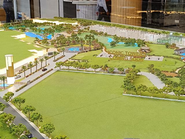 Resale | 3 BHK + Servant Room 2190 Sq.Ft. Apartment in M3M Mansion