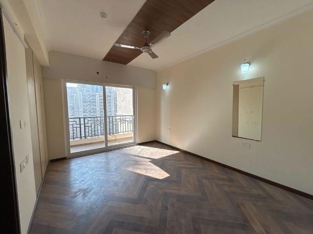 Resale | 3 BHK + Servant Room 2190 Sq.Ft. Apartment in ACE Parkway