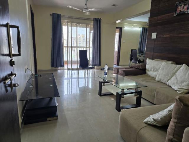 Resale | 3 BHK + Servant Room 2200 Sq.Ft. Apartment in Suyojana Society