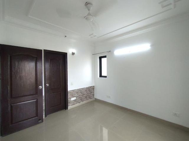 Resale | 3 BHK + Servant Room 2250 Sq.Ft. Apartment in BPTP Freedom Park Life