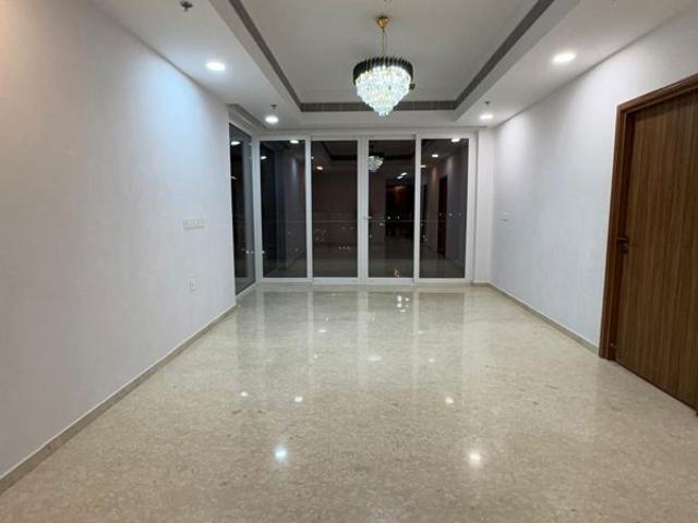 Resale | 3 BHK + Servant Room 2295 Sq.Ft. Apartment in Conscient Hines Elevate