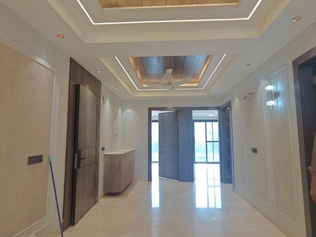 Resale | 3 BHK + Servant Room 2350 Sq.Ft. Apartment in Puri Emerald Bay
