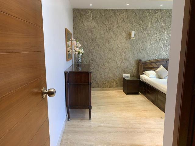 Resale | 3 BHK + Servant Room 2395 Sq.Ft. Apartment in Marvel Albero