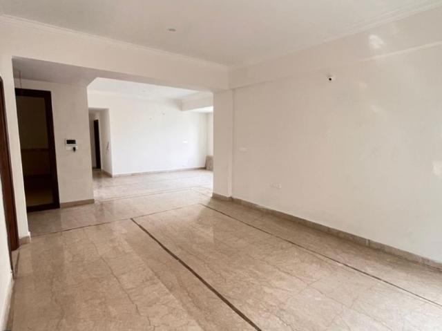 Resale | 3 BHK + Servant Room 3400 Sq.Ft. Apartment in Halasuru