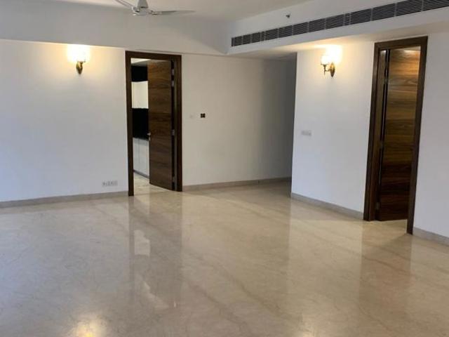 Resale | 3 BHK + Servant Room 3900 Sq.Ft. Apartment in M3M Golf Estate Fairway East