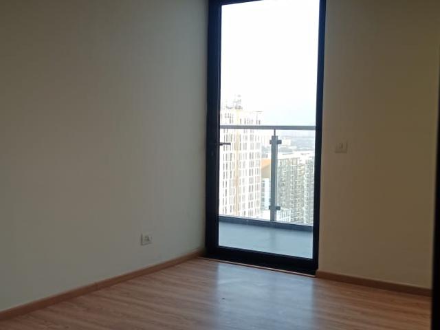 Resale | 3 BHK + Servant Room 3005 Sq.Ft. Apartment in M3M Golf Estate