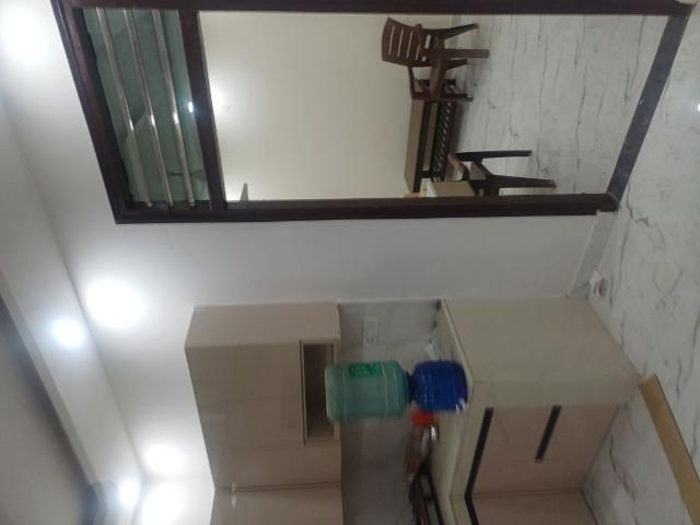 Resale | 3 BHK + Servant Room 50 Sq.Yd. Independent House in Palla