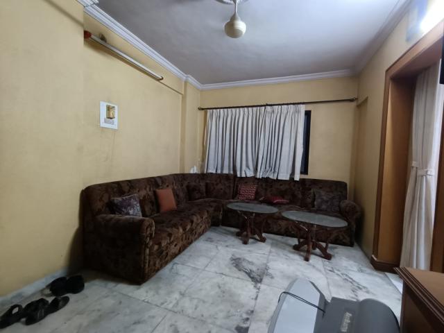 Resale | 3 BHK + Servant Room 723 Sq.Ft. Apartment in Maison Tarangan