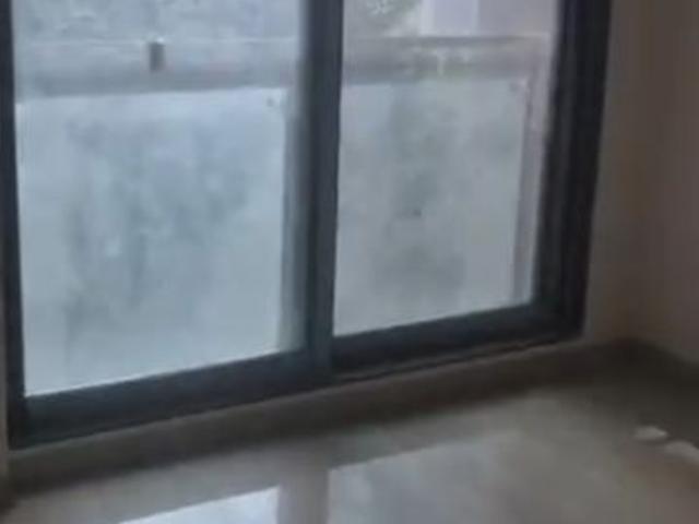 Resale | 3 BHK + Servant Room 902 Sq.Ft. Apartment in Dindoshi