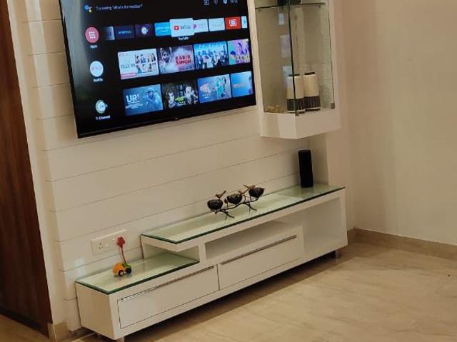 Resale | 3 BHK + Study Room 846 Sq.Ft. Apartment in Prateek Grand City