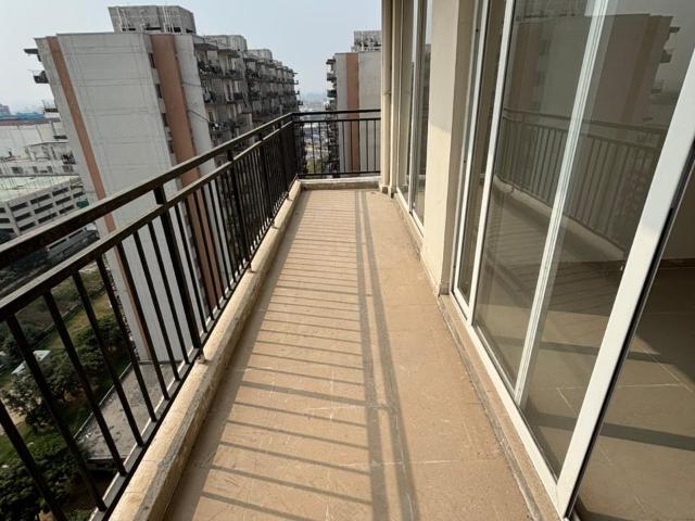 Resale | 3 BHK + Study Room 864 Sq.Ft. Apartment in ROF Aalayas Phase 2