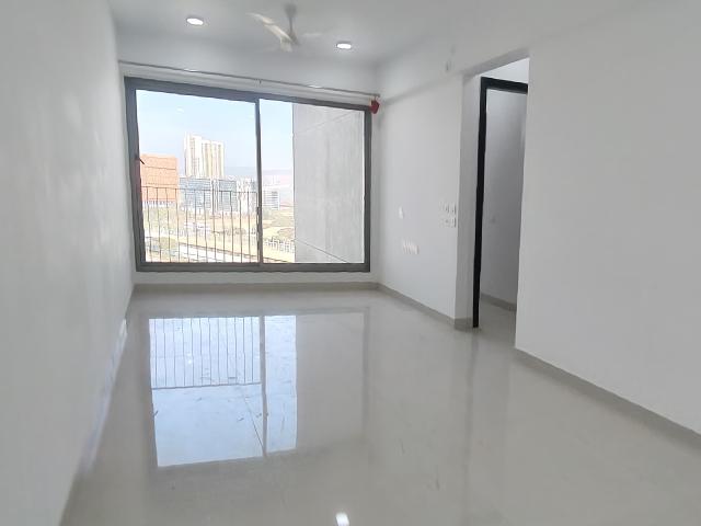 Resale | 3 BHK + Study Room 968 Sq.Ft. Apartment in Sunteck City Avenue 4