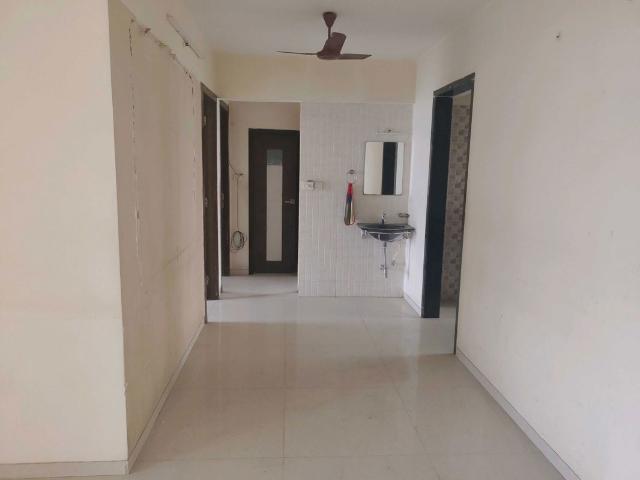 Resale | 3 BHK + Study Room 1000 Sq.Ft. Apartment in Shanti Green Palms