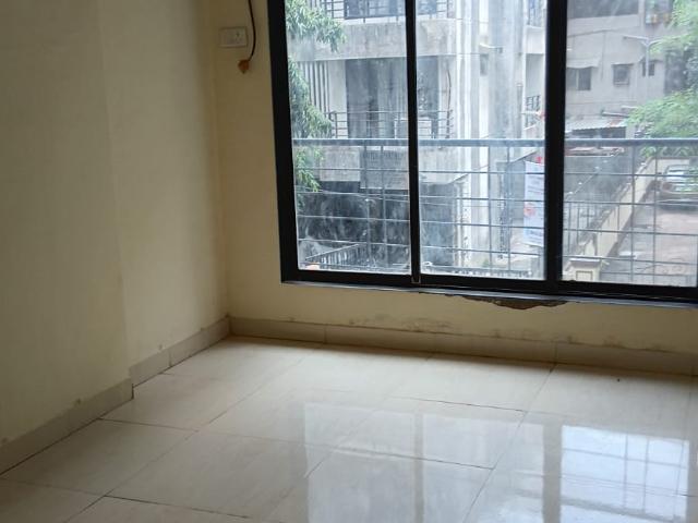 Resale | 3 BHK + Study Room 1050 Sq.Ft. Apartment in Romell Diva
