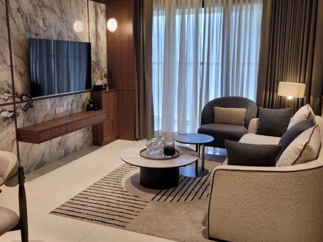 Resale | 3 BHK + Study Room 1052 Sq.Ft. Apartment in Kumar Magna City