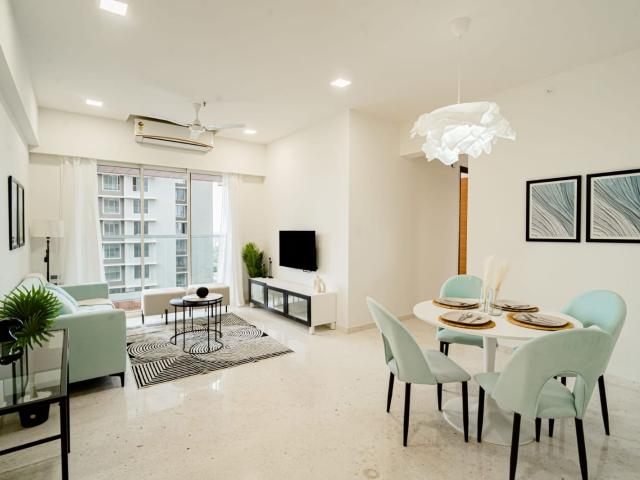 Resale | 3 BHK + Study Room 1084 Sq.Ft. Apartment in Ekta Tripolis