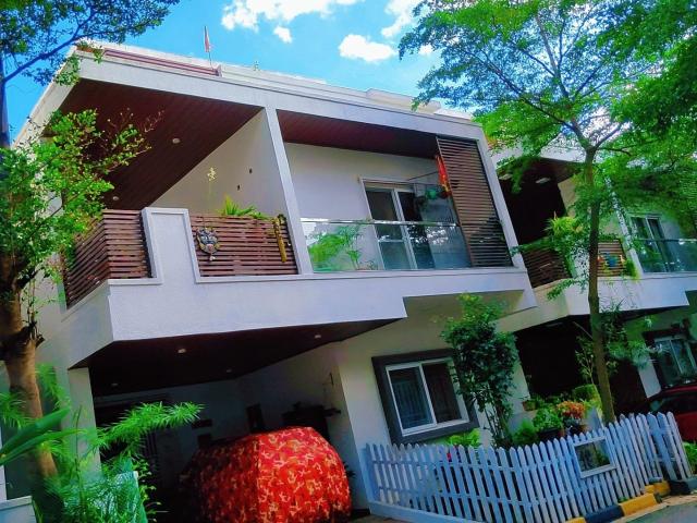 Resale | 3 BHK + Study Room 1200 Sq.Ft. Villa in Chandapura