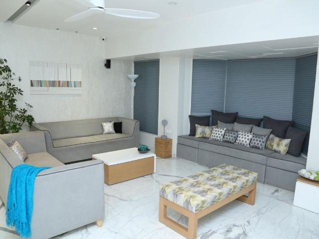 Resale | 3 BHK + Study Room 1290 Sq.Ft. Apartment in Prabhadevi