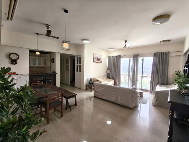 Resale | 3 BHK + Study Room 1421 Sq.Ft. Apartment in Lodha Belmondo