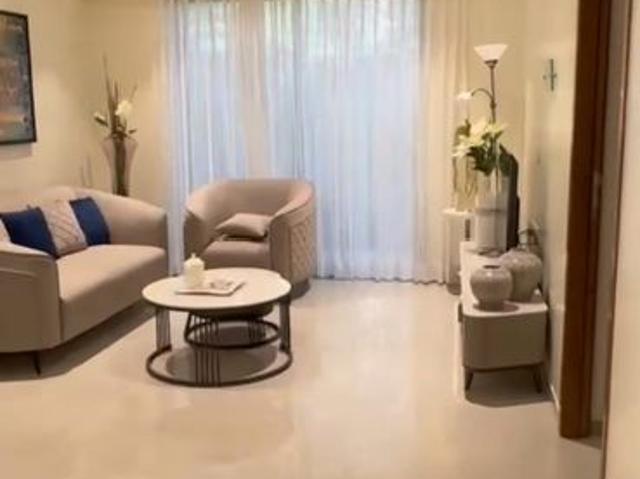 Resale | 3 BHK + Study Room 1500 Sq.Ft. Apartment in Kalpataru Jade Residences