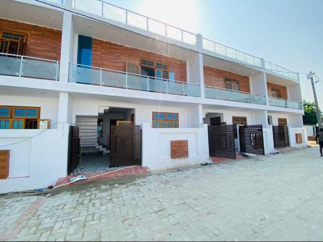 Resale | 3 BHK + Study Room 1520 Sq.Ft. Independent House in Faizabad Road