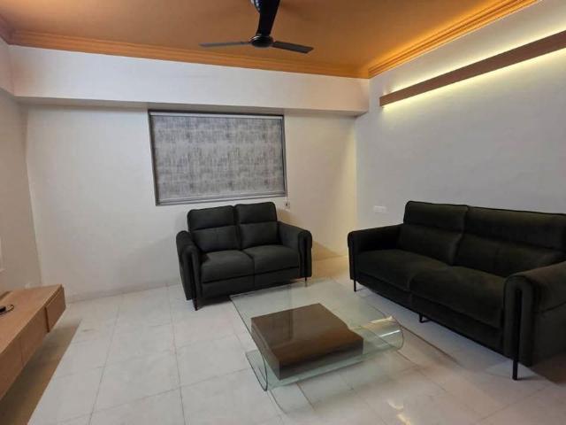 Resale | 3 BHK + Study Room 1600 Sq.Ft. Apartment in Clover Acropolis