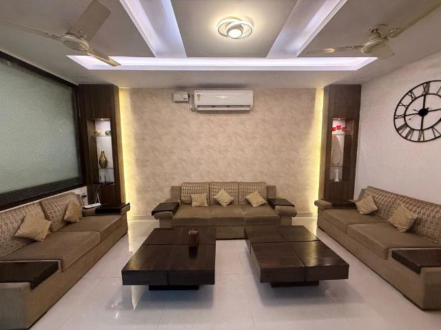 Resale | 3 BHK + Study Room 1600 Sq.Ft. Apartment in Dwarka