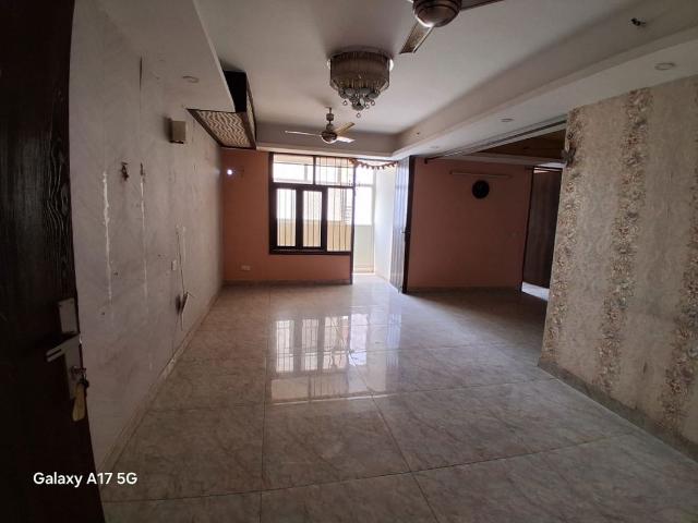 Resale | 3 BHK + Study Room 1685 Sq.Ft. Apartment in Exotica Eastern Court