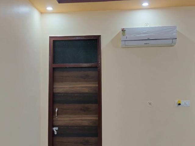 Resale | 3 BHK + Study Room 1851 Sq.Ft. Independent House in Manas Enclave Phase II
