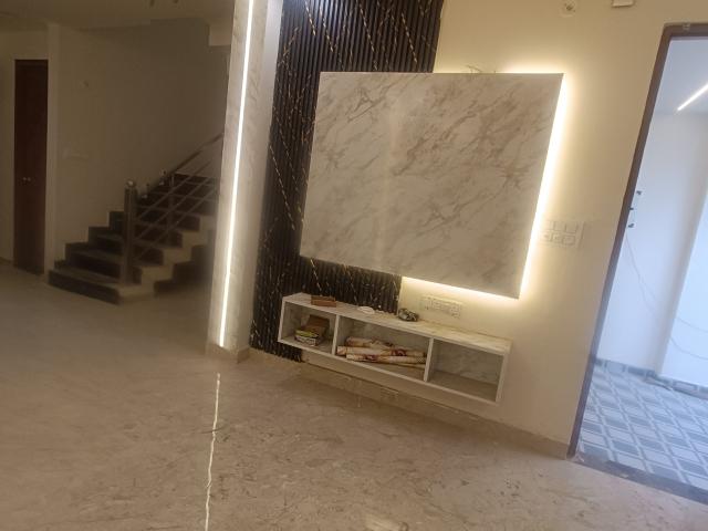 Resale | 3 BHK + Study Room 1852 Sq.Ft. Villa in Manas City Extension