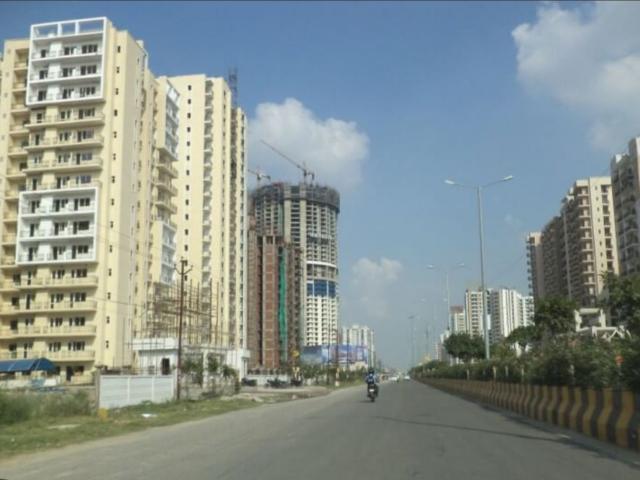 Resale | 3 BHK + Study Room 1907 Sq.Ft. Apartment in Godrej Nest