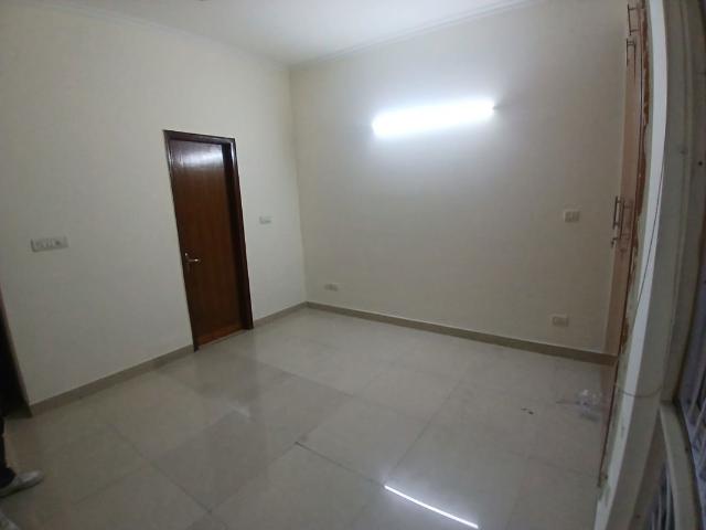 Resale | 3 BHK + Study Room 1900 Sq.Ft. Apartment in Arcade 48