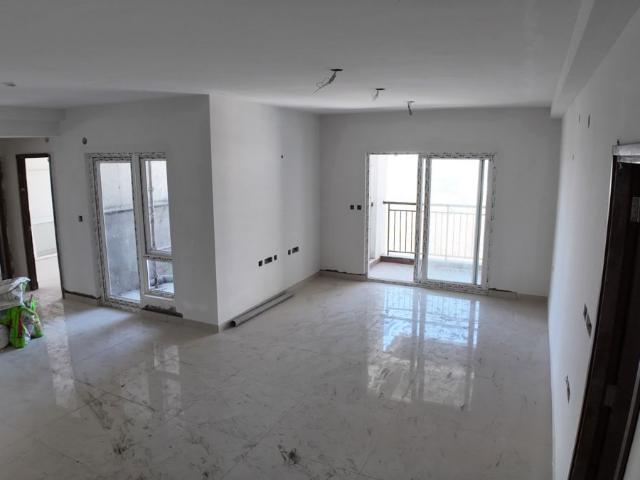 Resale | 3 BHK + Study Room 1936 Sq.Ft. Apartment in Purva Park Hill