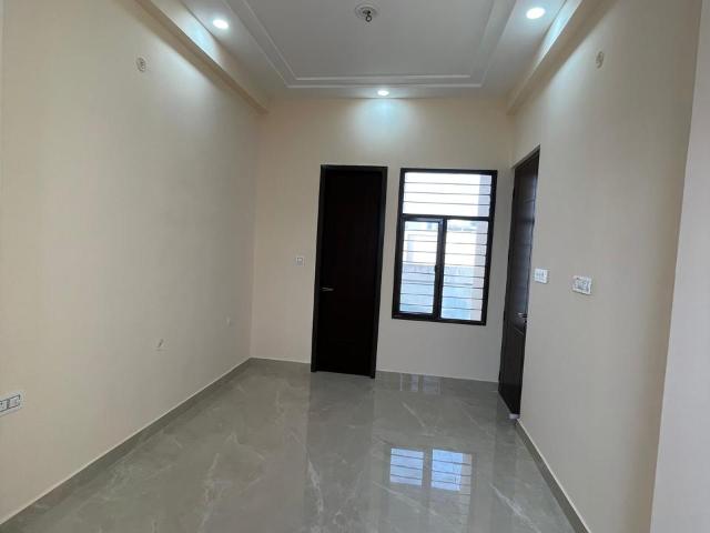 Resale | 3 BHK + Study Room 2350 Sq.Ft. Villa in Villa For Sale