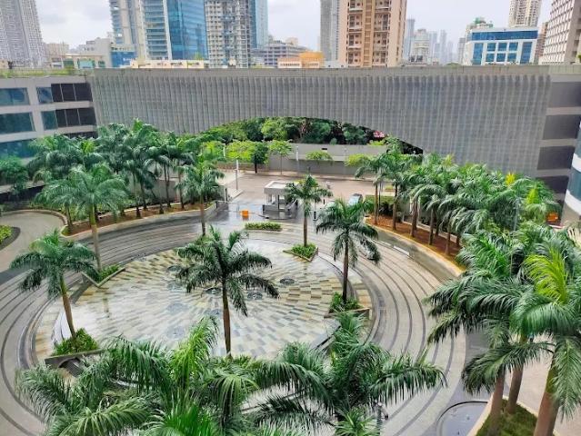 Resale | 3 BHK + Study Room 2389 Sq.Ft. Apartment in Lodha World One