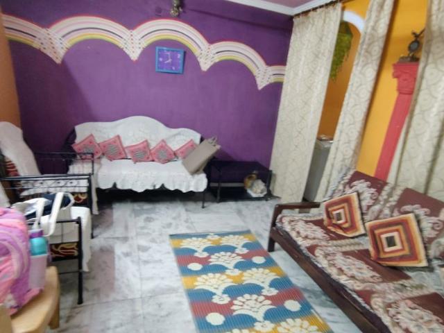 Resale | 3 BHK + Study Room,Basement,Store Room 950 Sq.Ft. Apartment in Dilshad Colony