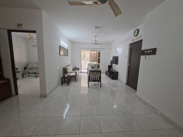 Resale | 3 BHK + Study Room,Extra Room 1350 Sq.Ft. Apartment in Nandanwan Society
