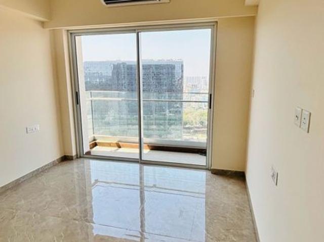 Resale | 3 BHK + Study Room,Store Room 1806 Sq.Ft. Apartment in L&T Emerald Isle